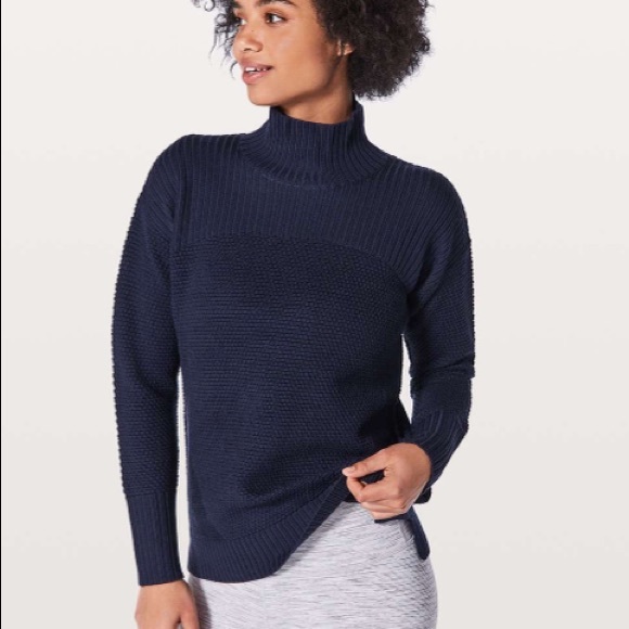 lululemon Warm & Restore Sweater - Midnight Navy